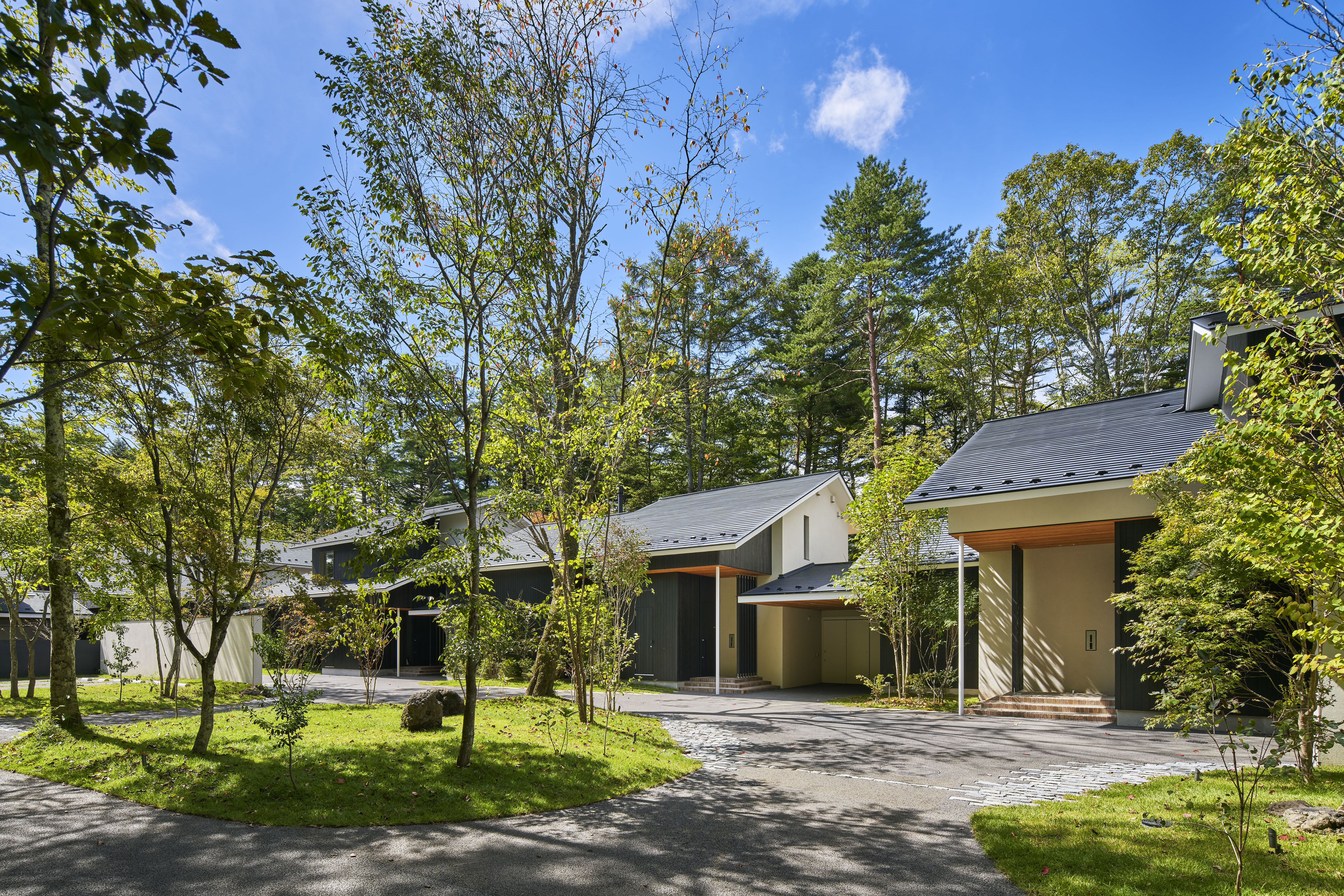 SEVENS VILLA 軽井沢 | 実績・事例紹介 | 中電不動産株式会社